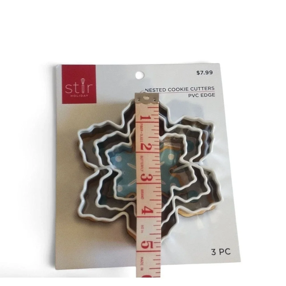 Stir Holiday Snowflake Nested Cookie Cutters 3 Piece Set PVC Edge Metal Winter